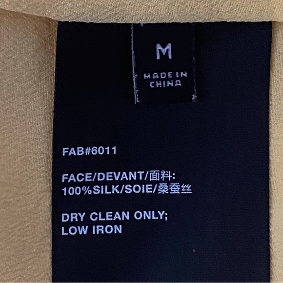 LAFAYETTE 148 100% Silk button down collared short sleeve blouse Medium EUC - Picture 12 of 13